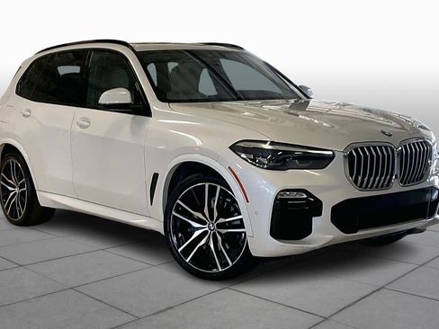 Used 2021 BMW X5 xDrive40i w/ M Sport Package image 2