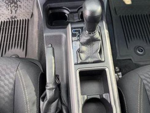 Used 2021 Toyota Tacoma SR5 image 13