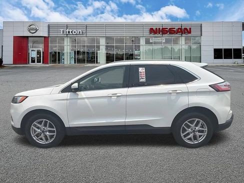 Used 2022 Ford Edge SEL w/ Convenience Package AWD/4WD image 4