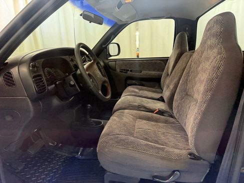 Used 1998 Dodge Ram 1500 Truck 4x4 Regular Cab image 13