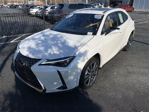Used 2025 Lexus UX 300h 300h image 4