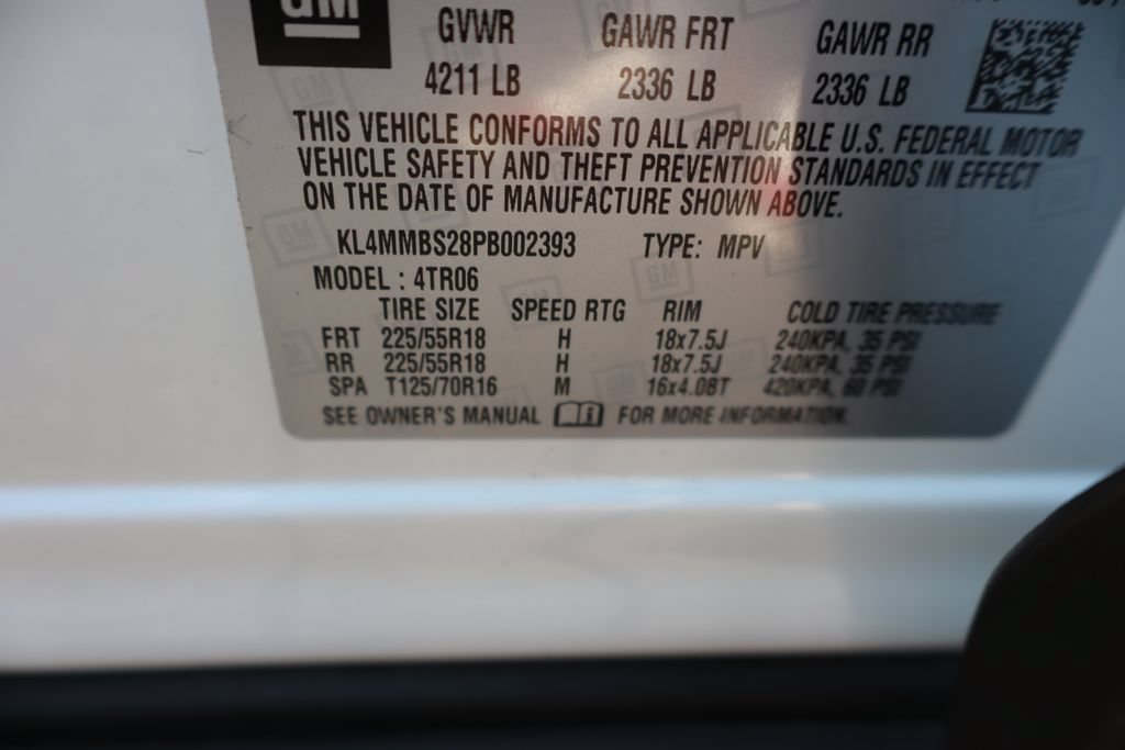 Used 2023 Buick Encore GX Preferred w/ Cold Weather Comfort Package FWD image 35