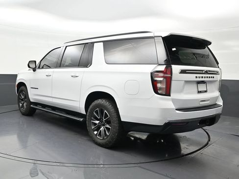 Used 2021 Chevrolet Suburban Z71 w/ Rear Media and Nav Package AWD/4WD image 3