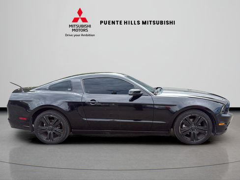 Used 2014 Ford Mustang Coupe w/ V6 Performance Package RWD image 2