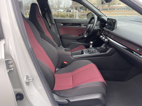 Certified 2024 Honda Civic Si image 31