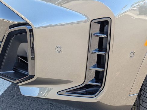 New 2026 BMW X5 sDrive40i image 22