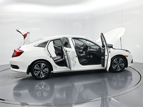 Used 2017 Honda Civic EX-L image 51