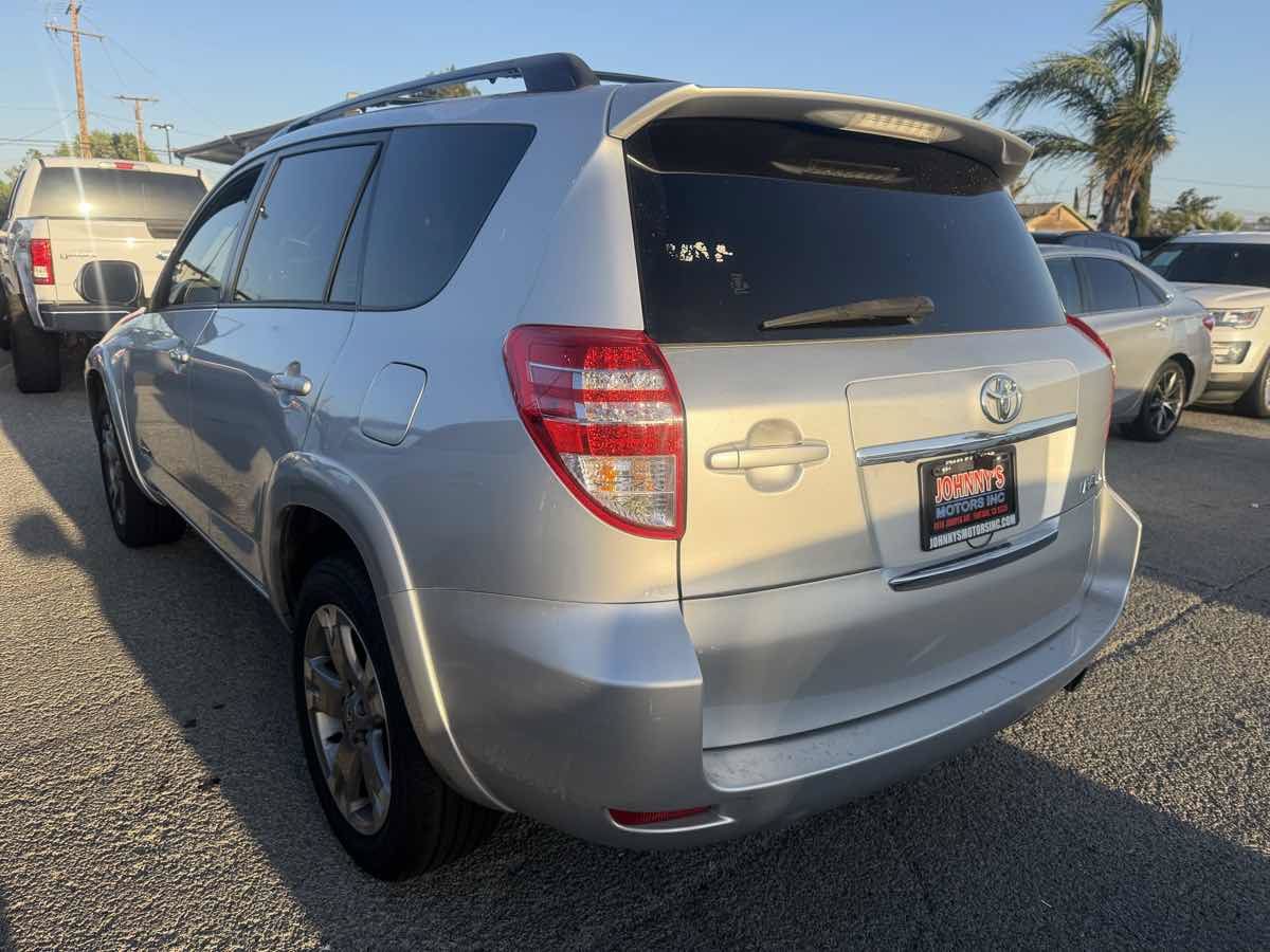 Used 2012 Toyota RAV4 Sport w/ Appearance Pkg FWD image 2
