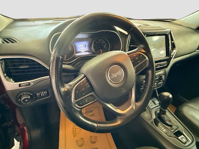 Used 2020 Jeep Cherokee Limited AWD/4WD image 12