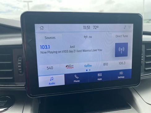 Used 2022 Ford Explorer XLT image 19