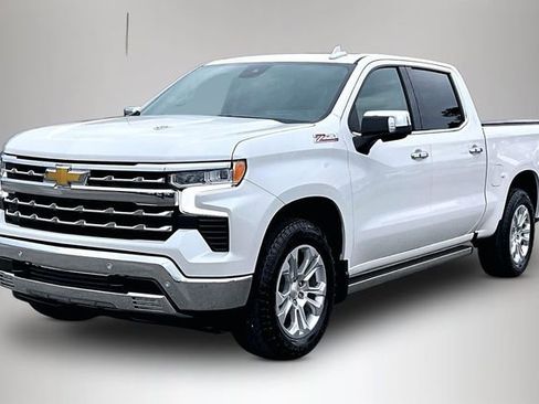 Used 2024 Chevrolet Silverado 1500 LTZ w/ Technology Package AWD/4WD image 2