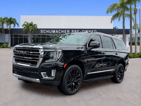 Used 2023 GMC Yukon SLT w/ SLT Premium Package RWD image 3