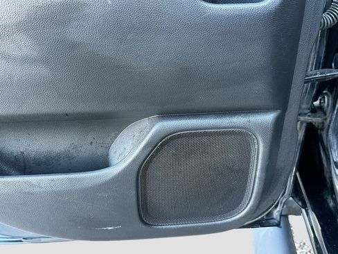 Used 2018 Chevrolet Silverado 1500 LT w/ All Star Edition image 27