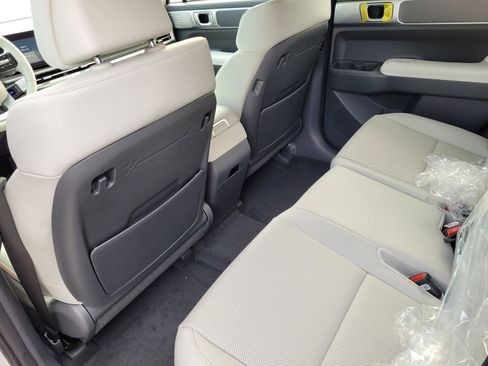 New 2026 Hyundai Santa Fe Calligraphy AWD/4WD image 8