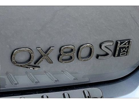 Used 2026 INFINITI QX80 4WD w/ Sport Exterior Package image 38