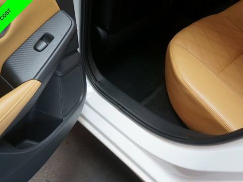 Certified 2023 Nissan Sentra SV w/ SV Premium Package FWD image 39