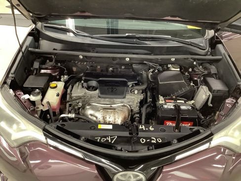 Used 2017 Toyota RAV4 LE w/ All Weather Liner Package AWD/4WD image 20