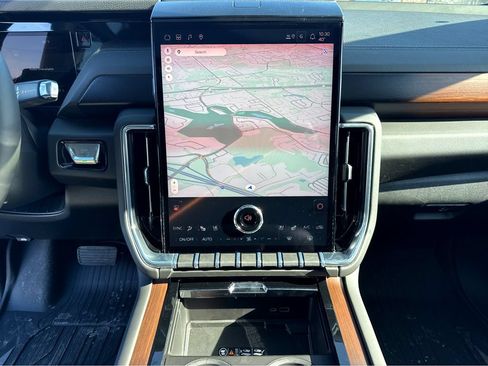 New 2026 GMC Yukon XL Denali w/ Denali Reserve Package AWD/4WD image 14