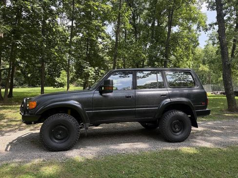 Used 1996 Toyota Land Cruiser AWD/4WD image 10