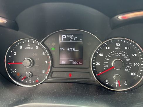 Used 2017 Kia Forte LX FWD image 14