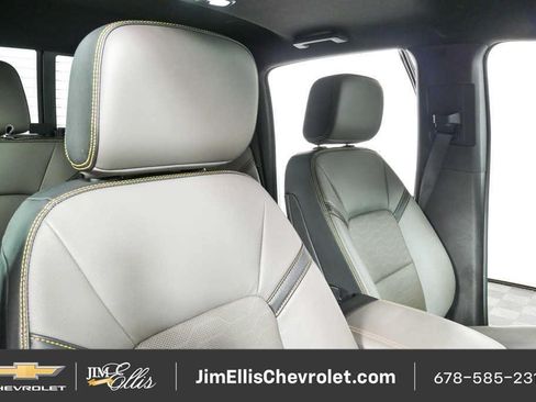 Certified 2024 Chevrolet Colorado ZR2 w/ ZR2 Convenience Package III AWD/4WD image 21