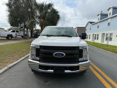 Used 2019 Ford F250 XL w/ XL Value Package image 2