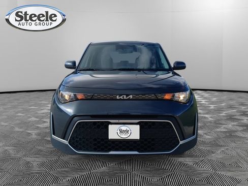 Used 2023 Kia Soul LX w/ LX Technology Package FWD image 14
