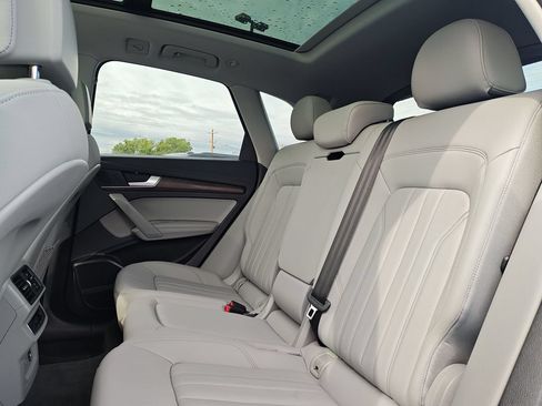 Used 2022 Audi Q5 2.0T Premium Plus AWD/4WD image 14