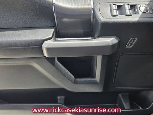 Used 2016 Ford F150 XLT w/ Equipment Group 302A Luxury AWD/4WD image 32