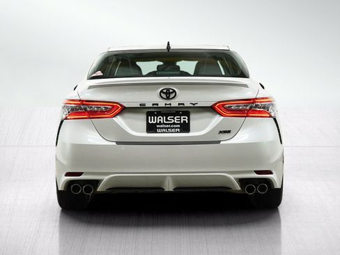 Used 2020 Toyota Camry XSE w/ Blackout Package FWD image 4