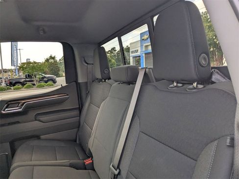 Used 2025 Chevrolet Silverado 1500 LT Trail Boss w/ Convenience Package II image 29