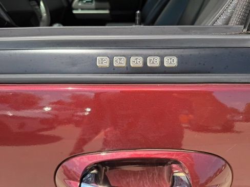 Used 2011 Ford Expedition Limited AWD/4WD image 12