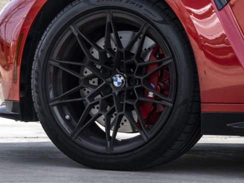 Used 2026 BMW M4 Competition w/ Executive Package image 9