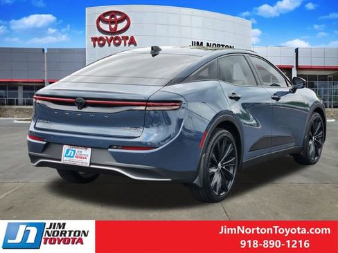 Used 2026 Toyota Crown AWD/4WD image 6