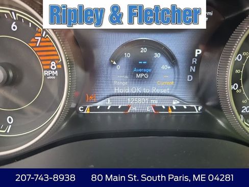 Used 2019 Jeep Cherokee Limited AWD/4WD image 17