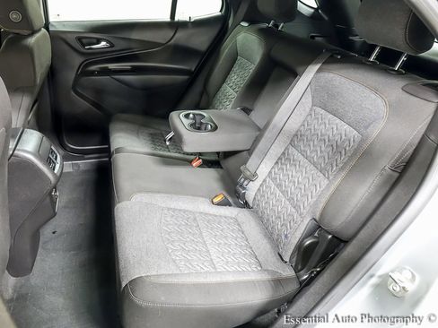 Certified 2024 Chevrolet Equinox LT w/ LPO, Floor Liner Package image 11