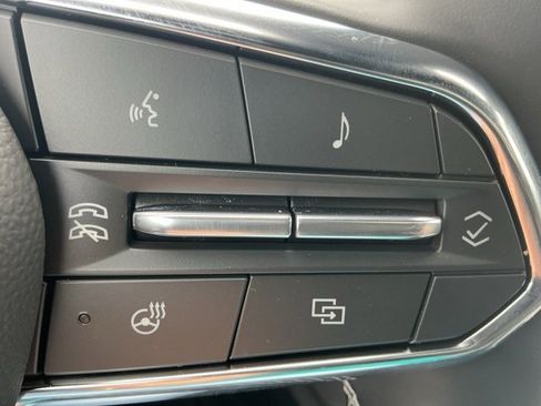 New 2026 Chevrolet Equinox EV LT image 18