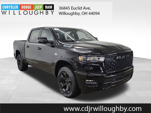 New 2026 RAM 1500 4x4 Crew Cab image 3