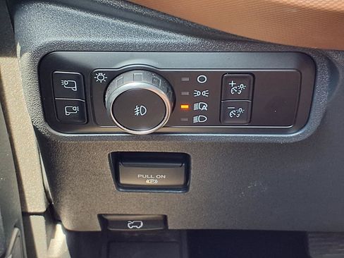 Used 2024 Ford Bronco Outer Banks w/ Sasquatch Package AWD/4WD image 19