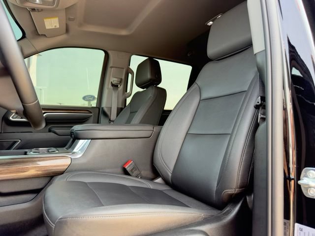 Used 2025 Chevrolet Silverado 2500 LT w/ Trail Boss Package AWD/4WD image 21