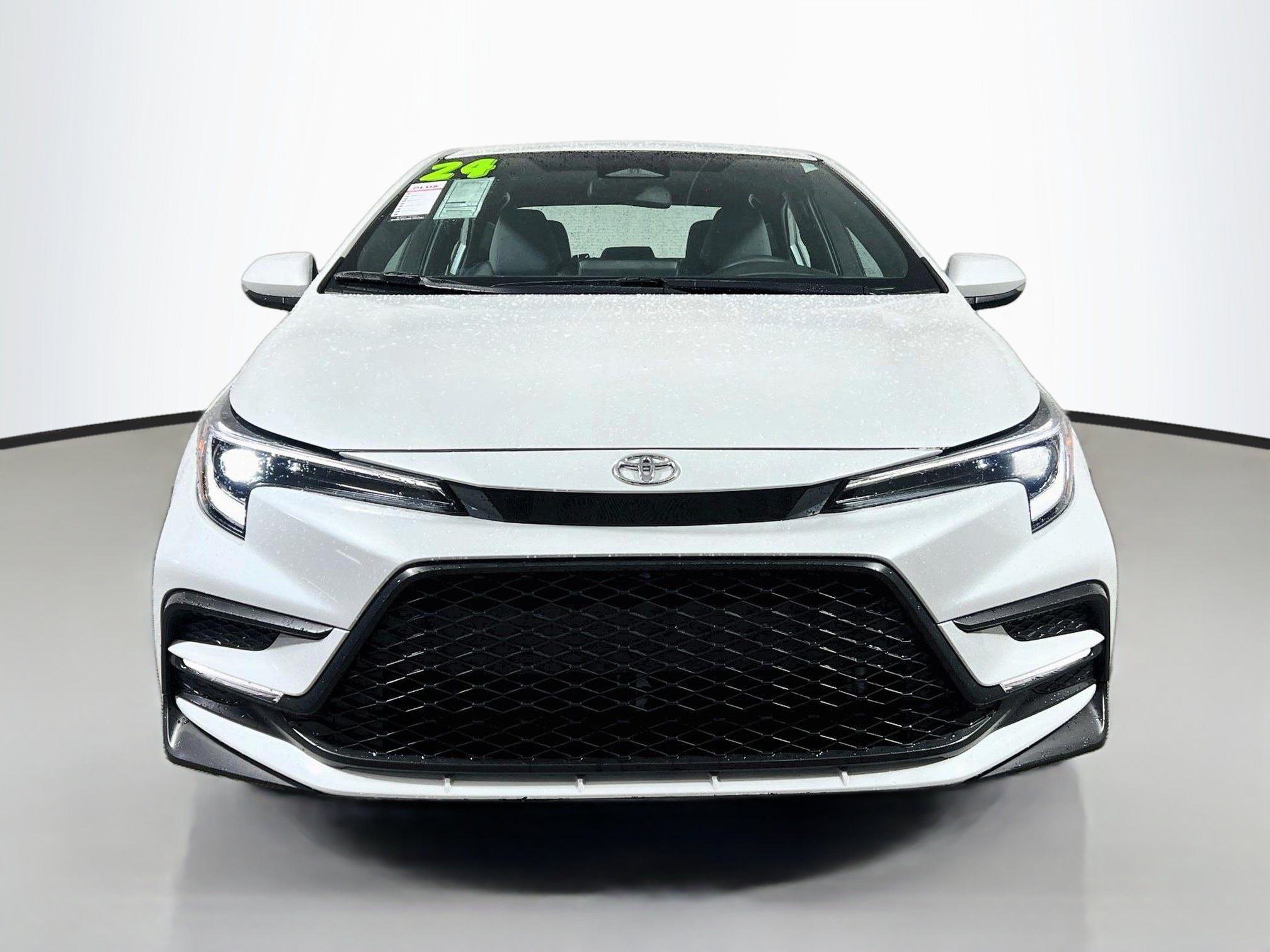 Used 2024 Toyota Corolla SE FWD image 11