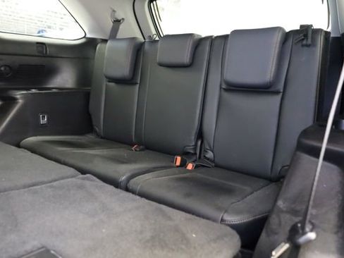 Used 2014 Toyota Highlander XLE AWD/4WD image 31
