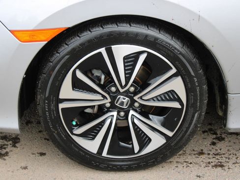 Used 2016 Honda Civic EX-T image 16