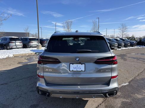 New 2026 BMW X5 xDrive50e w/ M Sport Package AWD/4WD image 6