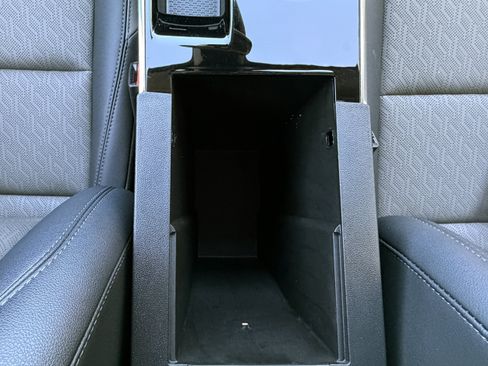 Used 2026 Chevrolet Equinox LT w/ Convenience Package II AWD/4WD image 22