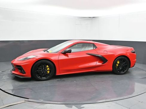 Used 2025 Chevrolet Corvette Stingray Preferred Conv w/ 2LT RWD image 6