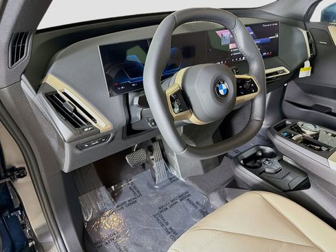 New 2026 BMW iX xDrive60 AWD/4WD image 9