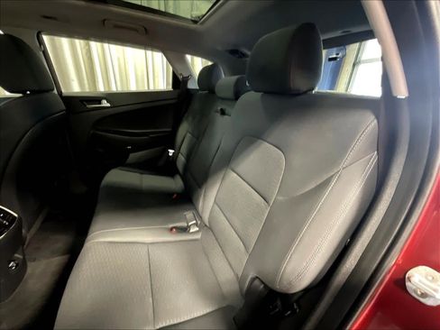 Used 2019 Hyundai Tucson Night image 15