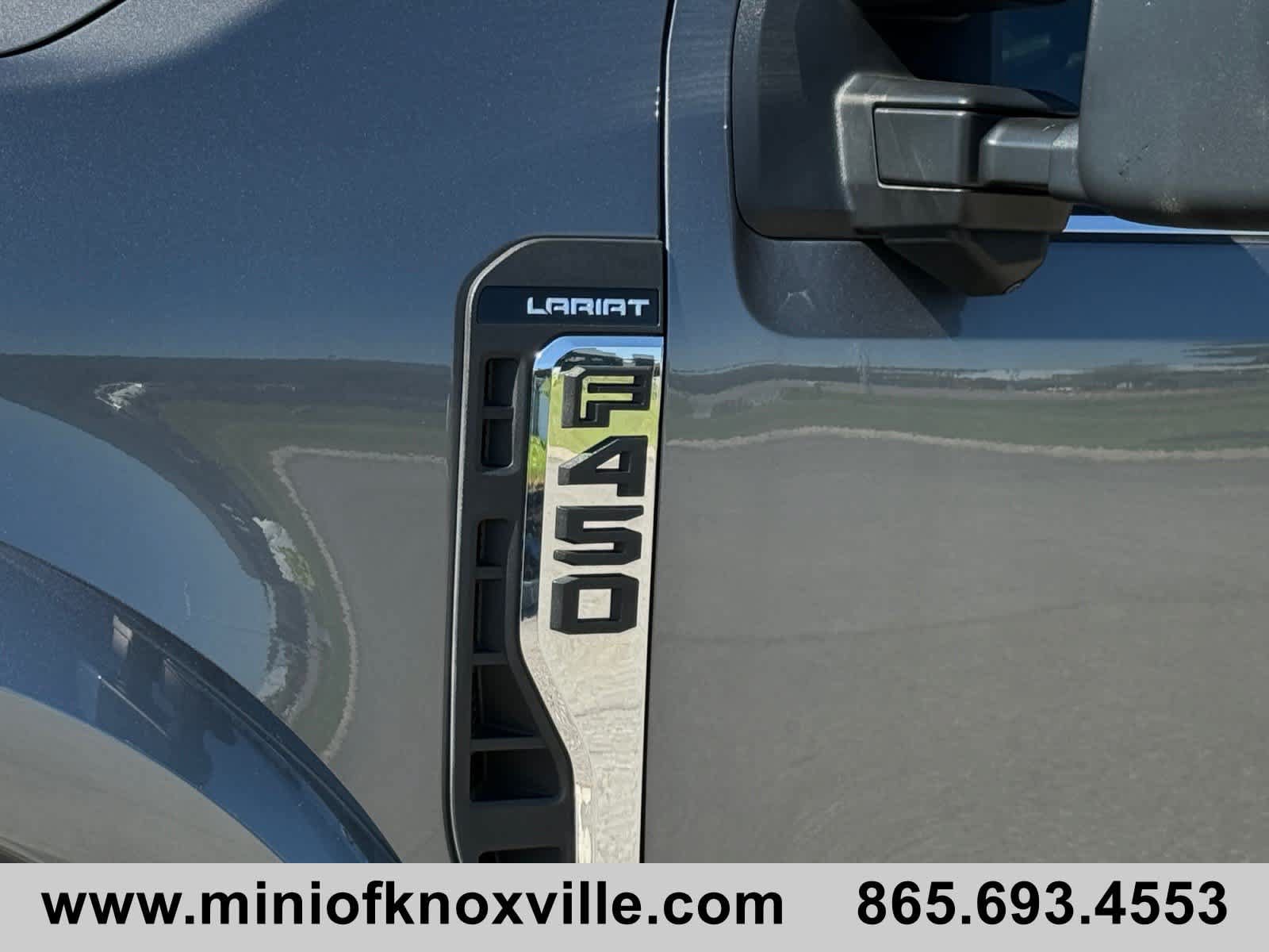 Used 2025 Ford F450 Lariat w/ Lariat Ultimate Package AWD/4WD image 11