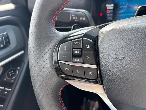 Used 2026 Ford Explorer ST AWD/4WD image 30